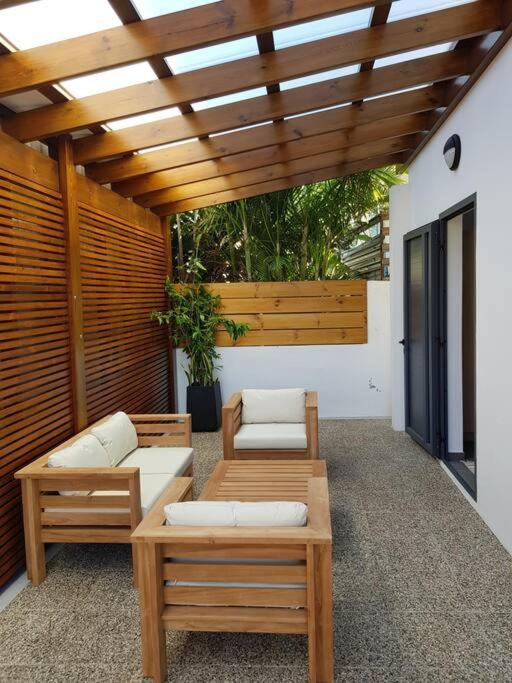 Case Terre Sainte - Maison Meublee F3 Екстер'єр фото